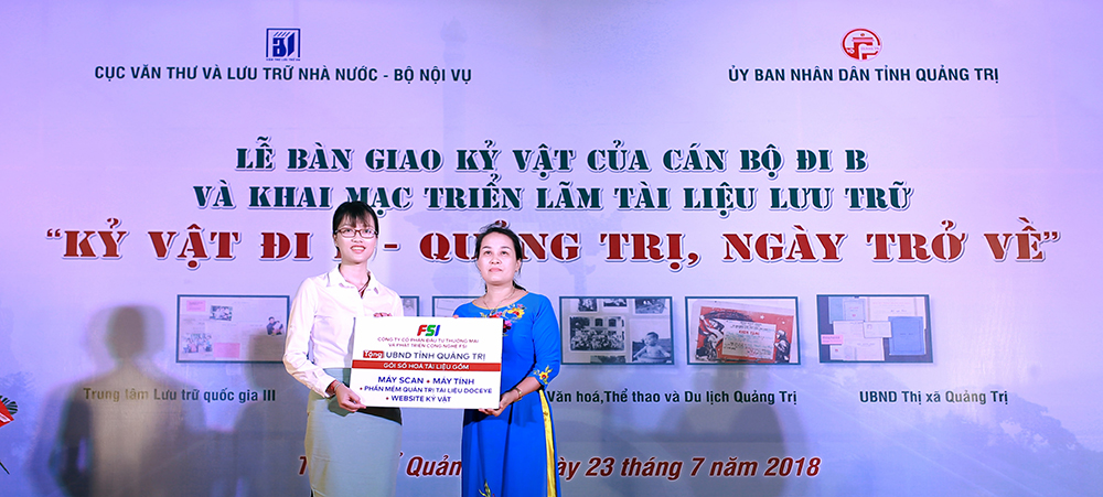 FSI trao tặng gói Số hóa tại lễ khai mạc triển lãm “Kỷ vật đi B - Quảng Trị - Ngày trở về”