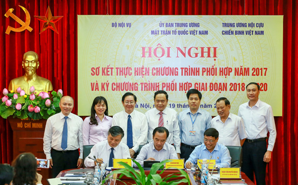 Nâng cao nhận thức, tạo sự chuyển biến mạnh mẽ trong cải cách hành chính