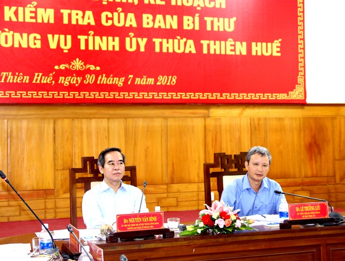 Kiểm tra việc thực hiện Nghị quyết số 18-NQ TW và 19-NQ TW tại Thừa Thiên Huế