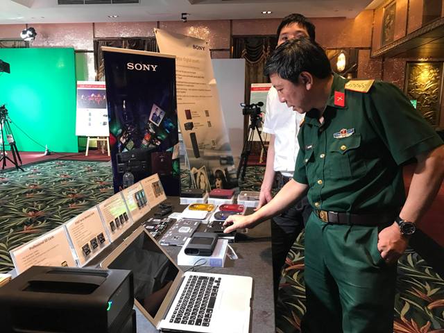 Sony ra mắt một loạt thiết bị chuyên dụng sản xuất chương trình trực tiếp qua mạng xã hội