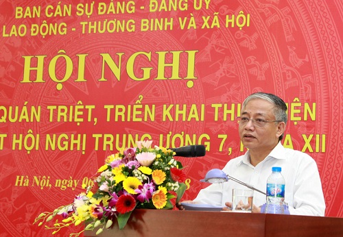 Bộ LĐ-TB XH tổ chức học tập, quán triệt, triển khai thực hiện Nghị quyết Trung ương 7