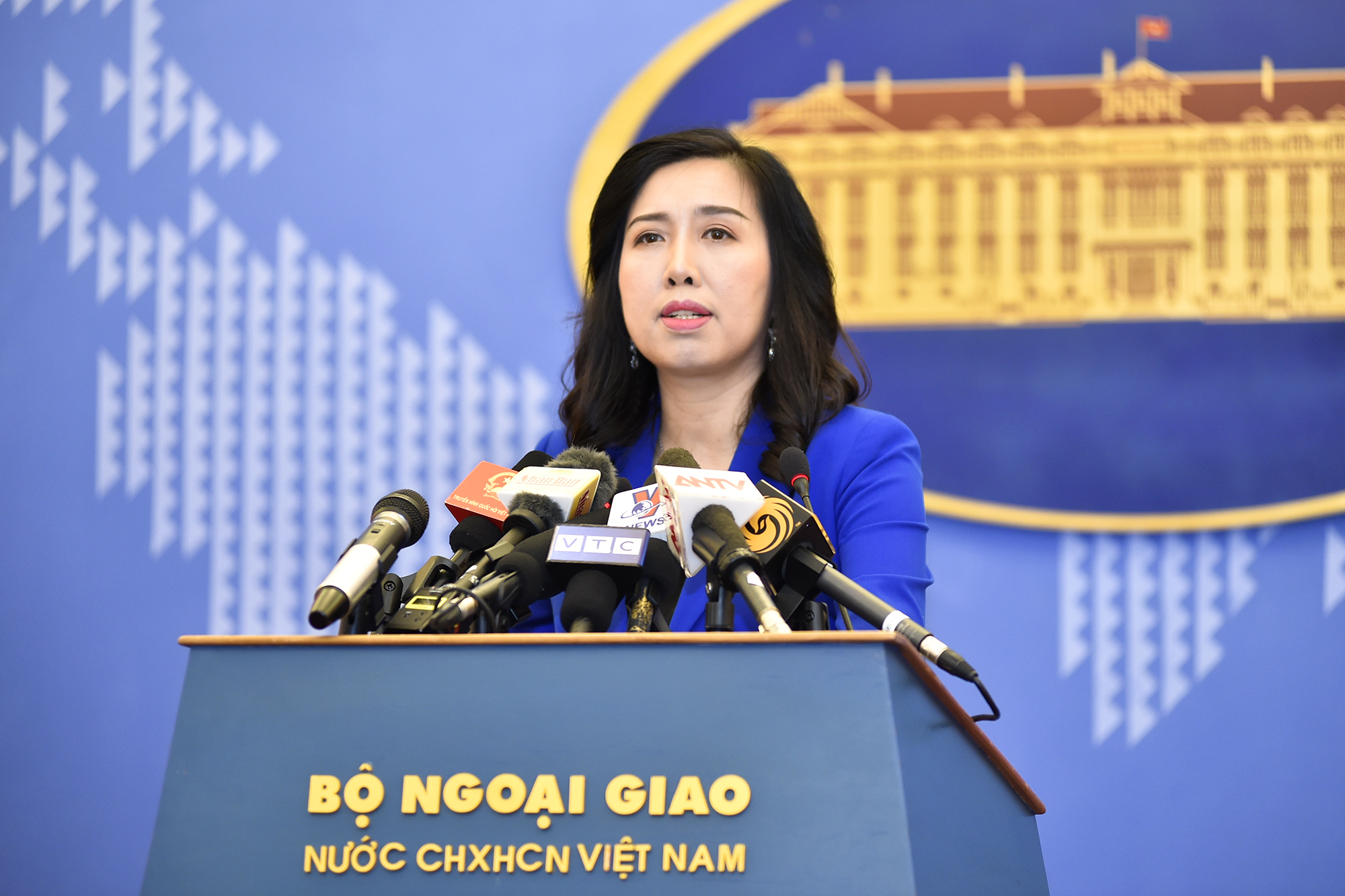 Việt Nam phối hợp với Cộng hòa Séc giải quyết vướng mắc trong cấp thị thực dài hạn