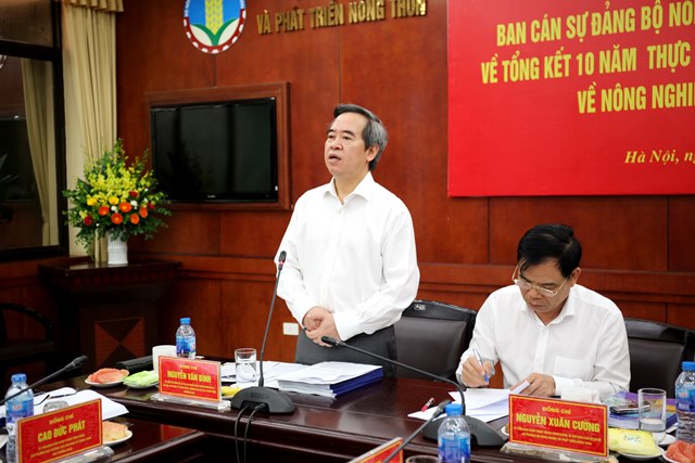 Phấn đấu năm 2020 nâng cao thu nhập của dân cư nông thôn gấp trên 2,5 lần so với hiện nay