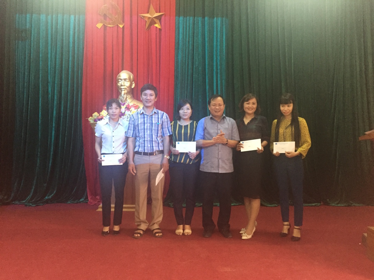 BHXH huyện Hương Sơn Giao ban đại lý thu và phát triển đối tượng quý 3-2018