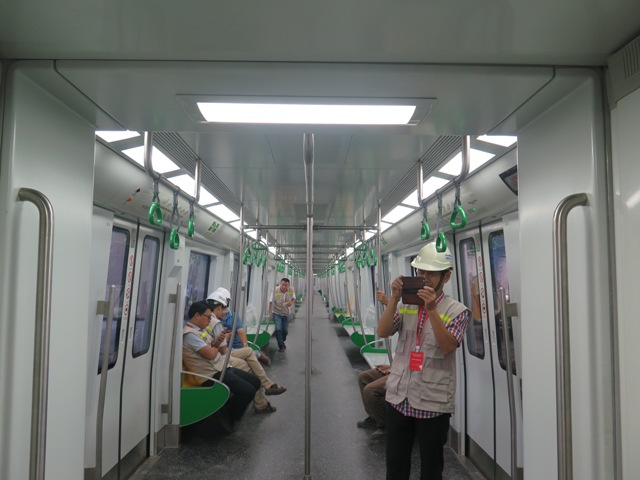 Nghiêm cấm tự ý đưa người lên tàu Cát Linh - Hà Đông