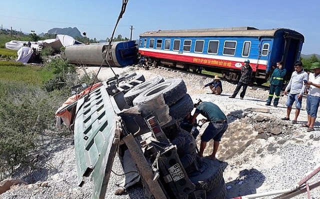 Tăng cường thực hiện các giải pháp bảo đảm an toàn giao thông đường sắt