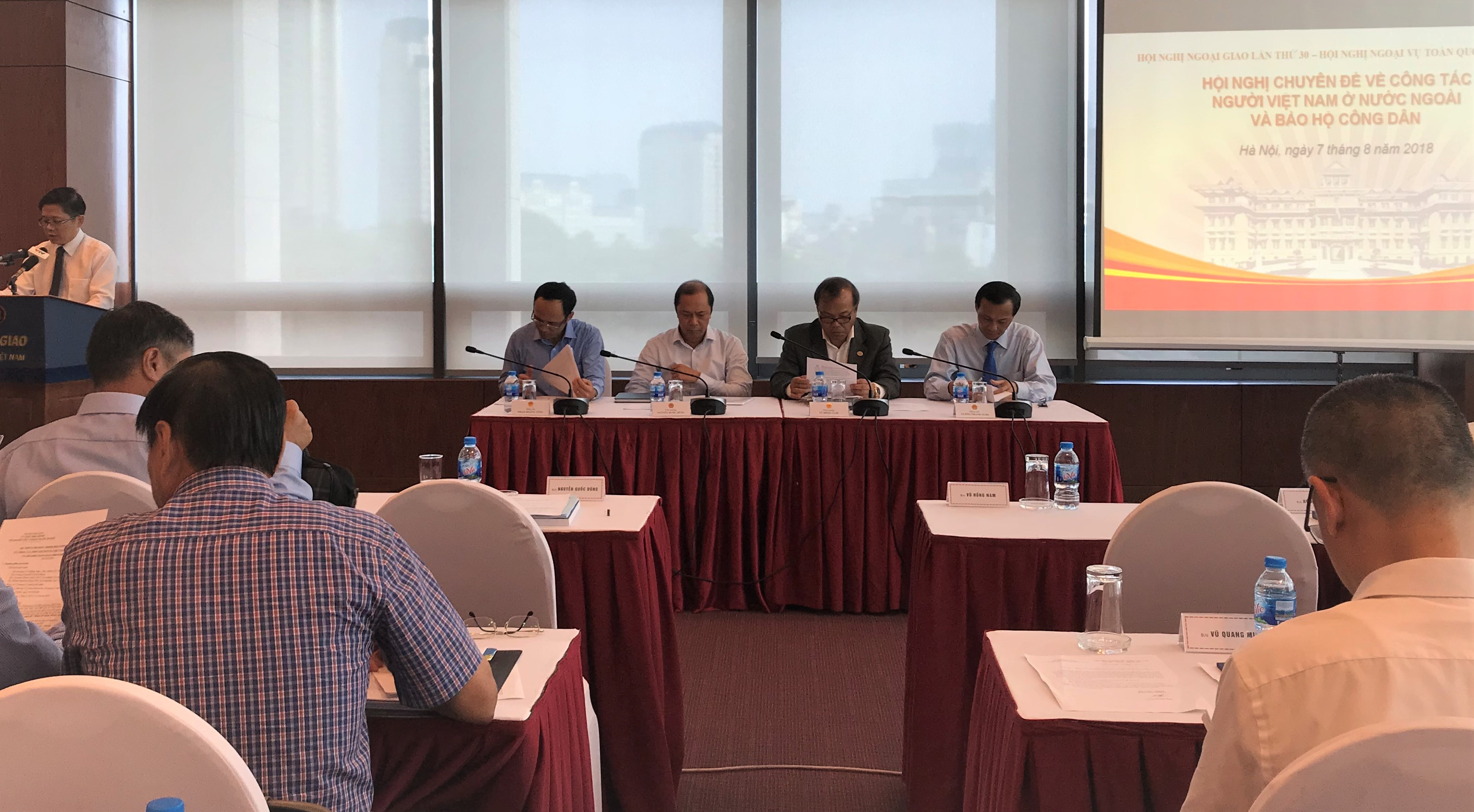 Nâng cao hiệu quả công tác về người Việt Nam ở nước ngoài và bảo hộ công dân