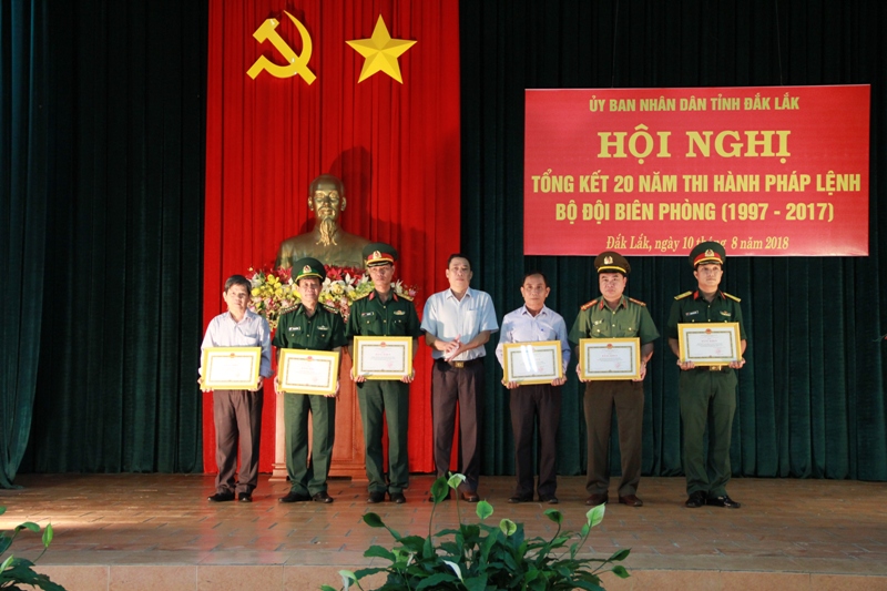 Giữ vững chủ quyền an ninh khu vực biên giới