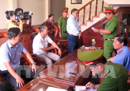 Bắt tạm giam nguyên Chủ tịch Ủy ban nhân dân huyện Đông Hòa, Phú Yên