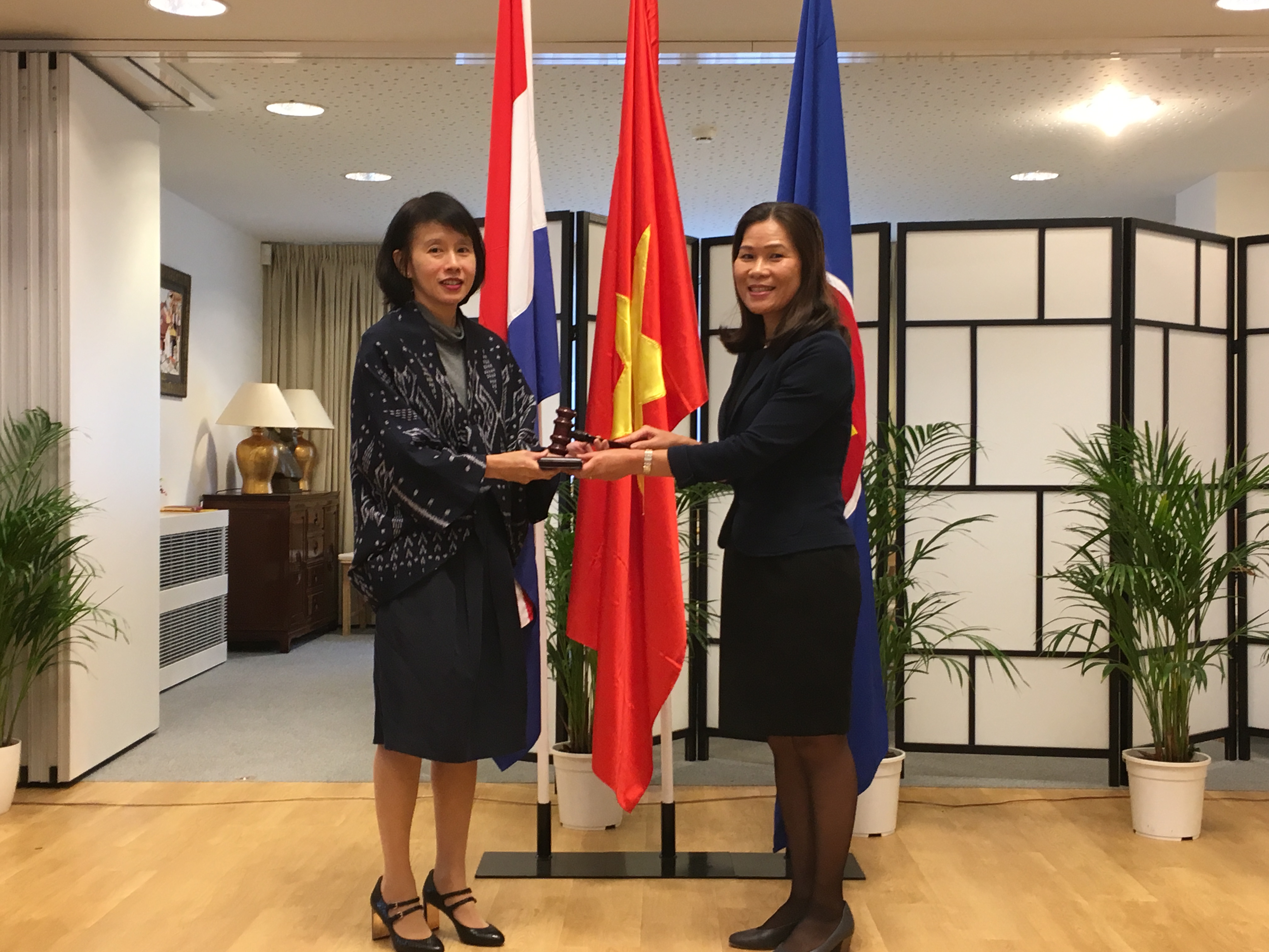 Việt Nam đã đảm đương xuất sắc vai trò Chủ tịch Ủy ban ASEAN tại La Hay