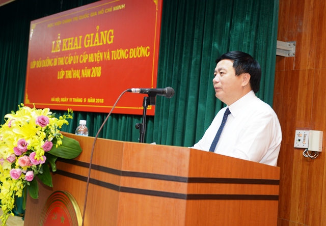 Khai giảng Lớp bồi dưỡng bí thư cấp ủy cấp huyện và tương đương