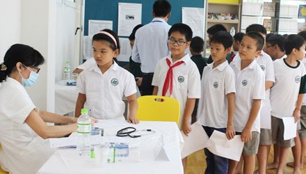 Tham gia BHYT học sinh, sinh viên làm giảm bớt gánh nặng về kinh tế cho phụ huynh