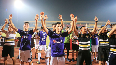 Hà Nội đăng quang sớm 5 vòng tại V-League