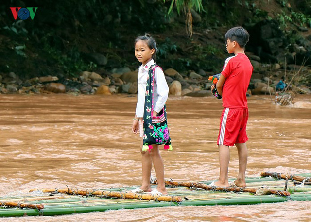 Hành trình đi tìm con chữ