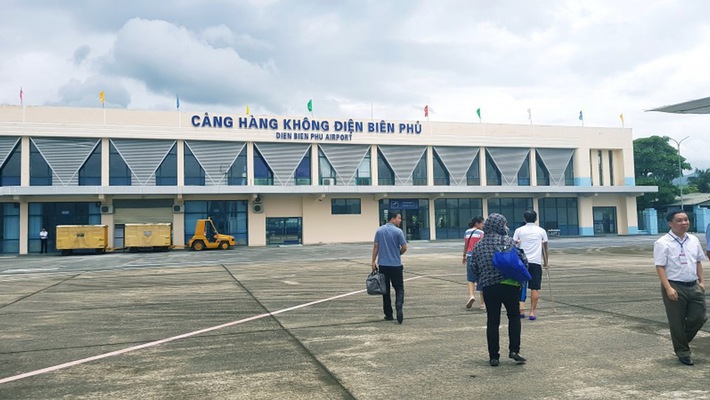 Khẩn trương nghiên cứu đầu tư, mở rộng Cảng hàng không Điện Biên