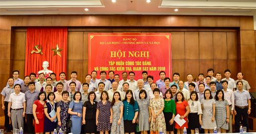 Đảng ủy Bộ Lao động - Thương binh và Xã hội tập huấn nghiệp vụ công tác đảng và công tác kiểm tra, giám sát năm 2018