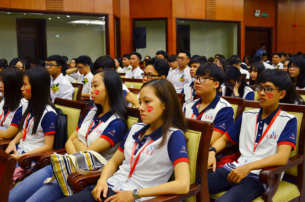 Đào tạo, cung cấp nguồn nhân lực kinh tế, tài chính chất lượng cao cho TP Hồ Chí Minh