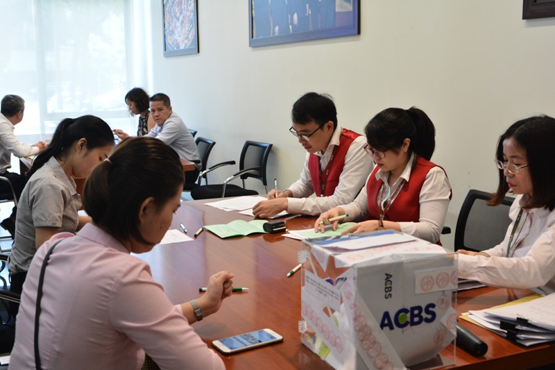 Bán được 5,4 triệu cổ phần Tổng công ty Hàng hải Việt Nam