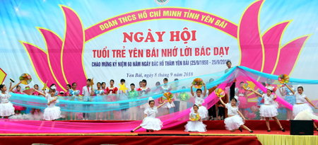 Nhiều hoạt động kỷ niệm 60 năm Ngày Bác Hồ thăm Yên Bái