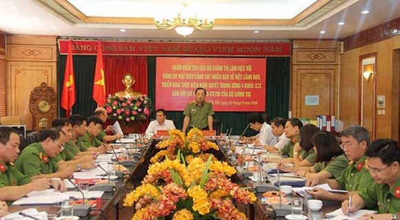 Đoàn kiểm tra của Bộ Chính trị làm việc với Học viện Cảnh sát nhân dân