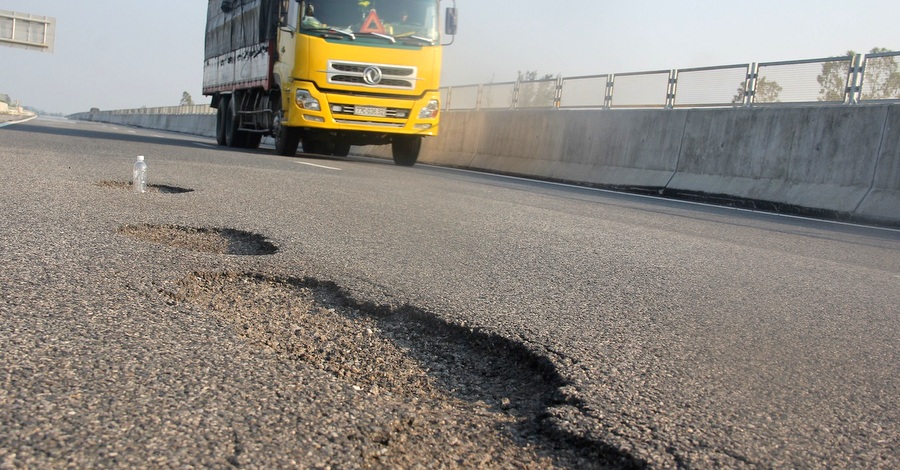 Dừng thu phí trên tuyến cao tốc Đà Nẵng- Quảng Ngãi