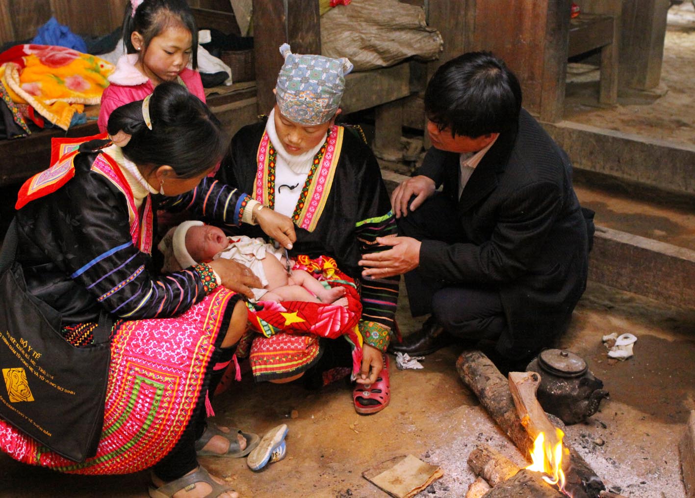 Không phân biệt giới, không lựa chọn giới tính thai nhi