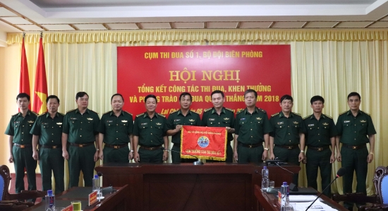 Đề nghị Bộ Tư lệnh Bộ đội Biên phòng tặng Cờ thi đua năm 2018 cho 4 đơn vị trong Cụm thi đua số 1