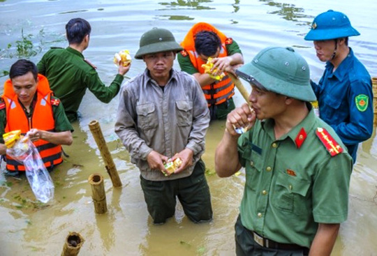 Bài 4 Quy định nêu gương phải được thực thi trong cuộc sống