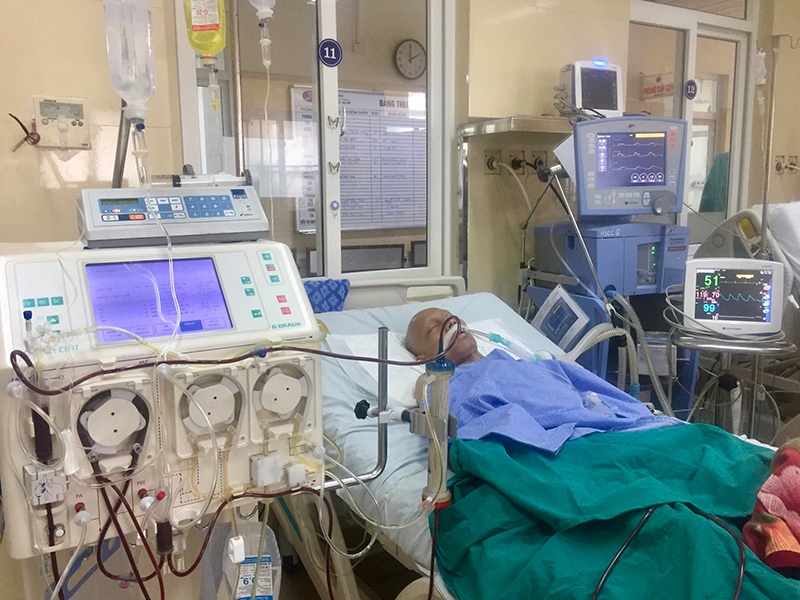 Cứu sống thành công bệnh nhân nhược cơ nặng bằng kỹ thuật thay huyết tương