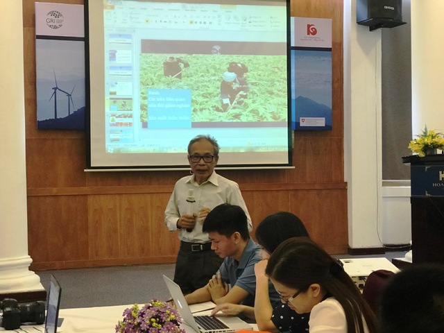 Tập huấn báo chí tăng cường nhận thức về giá trị của báo cáo phát triển bền vững