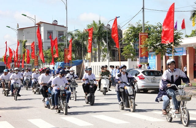 Thi sáng tác ca khúc với chủ đề “Thanh niên với văn hóa giao thông”