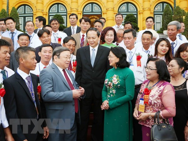 Quyền Chủ tịch nước Đặng Thị Ngọc Thịnh gặp mặt đại biểu nông dân Việt Nam xuất sắc năm 2018