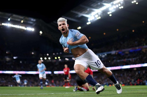 Man City đại thắng tại derby Manchester