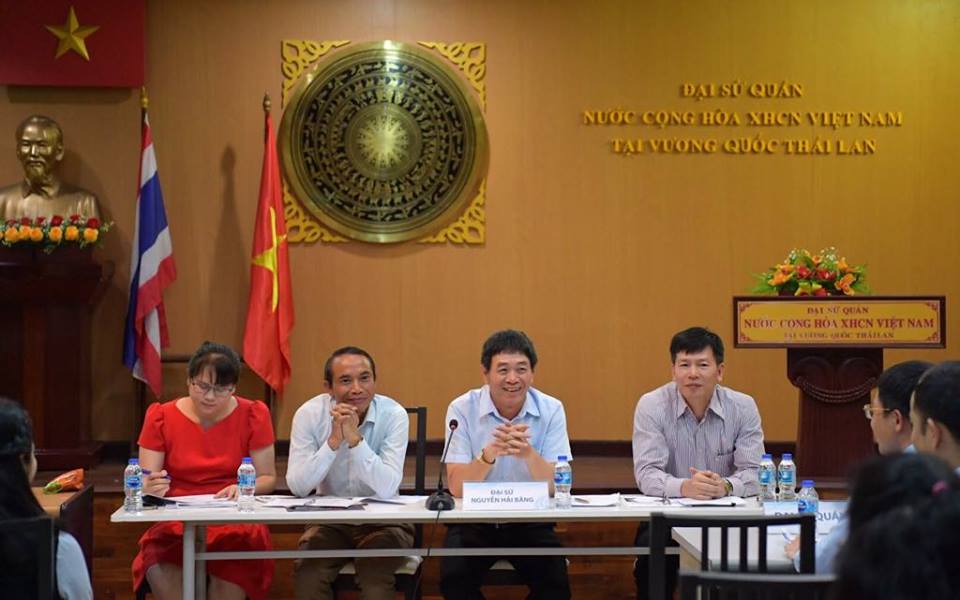 Đại sứ quán Việt Nam tại Thái Lan đối thoại với lưu học sinh