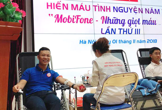 Ngày hội hiến máu “MobiFone - Những giọt máu hồng”