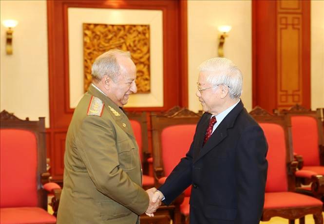 Quốc phòng Việt Nam - Cu-ba tiếp tục tăng cường và phát triển