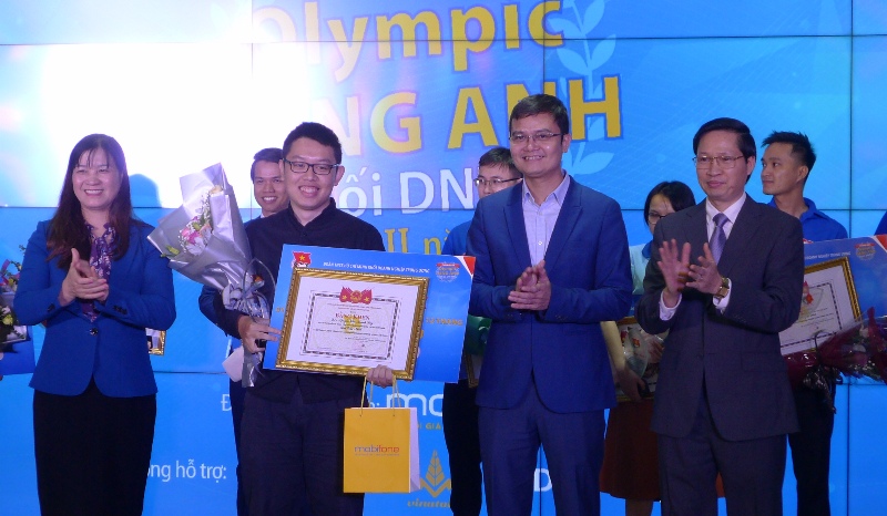 7 nghìn thí sinh tham gia cuộc thi Olympic tiếng Anh Đoàn Thanh niên Khối Doanh nghiệp Trung ương