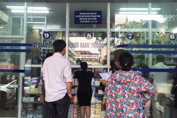 Đặt mục tiêu đạt 100 kê đơn thuốc đủ nội dung theo quy định của Bộ Y tế
