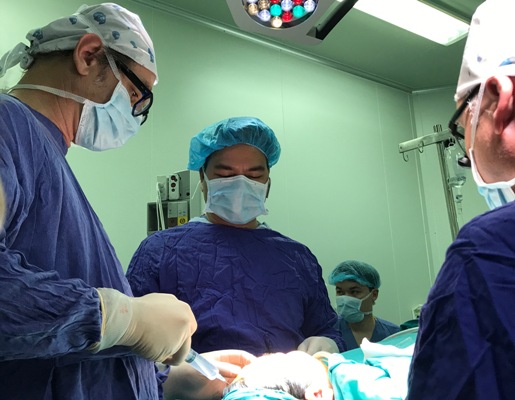 Đột phá trong điều trị căn bệnh loét giác mạc do mất cảm giác