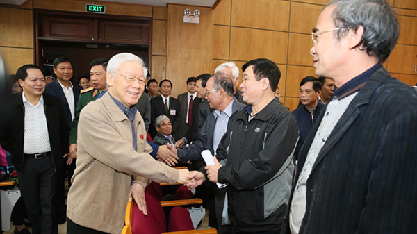 Khâu nào yếu phải chỉnh ngay, mắt xích nào hỏng phải thay ngay