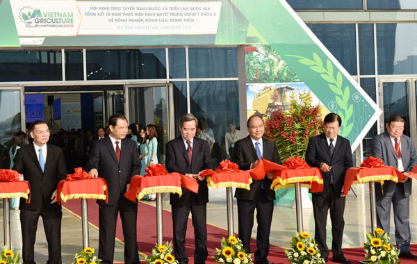 Triển lãm thành tựu nông nghiệp, nông dân và nông thôn