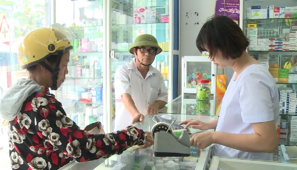 Hưng Yên phấn đấu 100 nhà thuốc được kết nối mạng