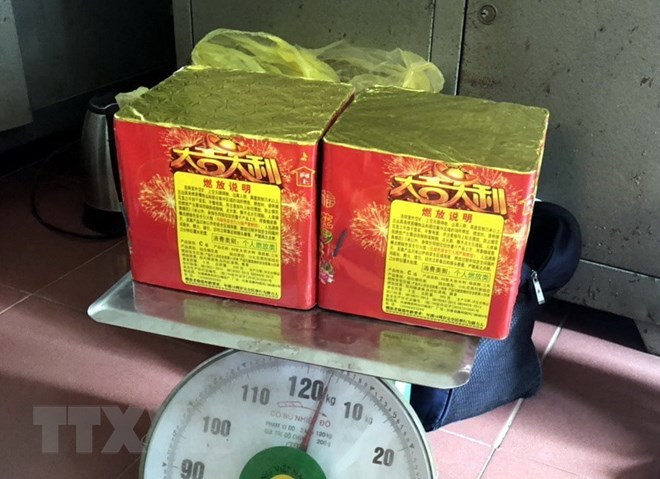Bắc Kạn Bắt giữ 3 đối tượng vận chuyển trái phép pháo nổ