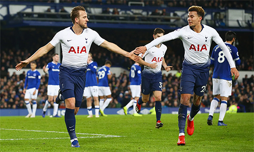 Đè bẹp Everton, Tottenham thách thức nhóm đua vô địch