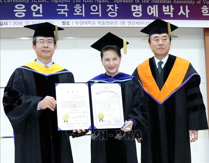 Đại học Quốc gia Pukyong Hàn Quốc tặng Chủ tịch Quốc hội Nguyễn Thị Kim Ngân bằng Tiến sĩ danh dự