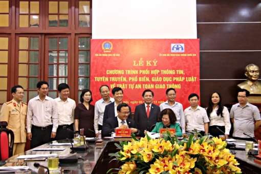 Tăng cường phối hợp phổ biến, giáo dục pháp luật về trật tự an toàn giao thông