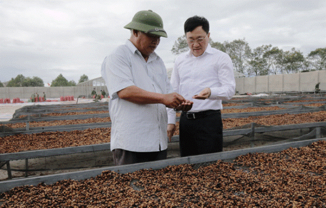 Kon Tum Lồng ghép chặt chẽ, đồng bộ nguồn vốn thực hiện các Chương trình MTQG