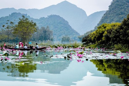 Khu du lịch tâm linh