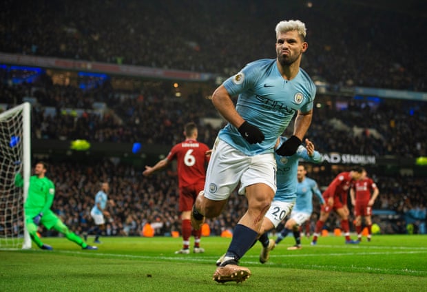 Man City đốt cháy đường đua Ngoại hạng