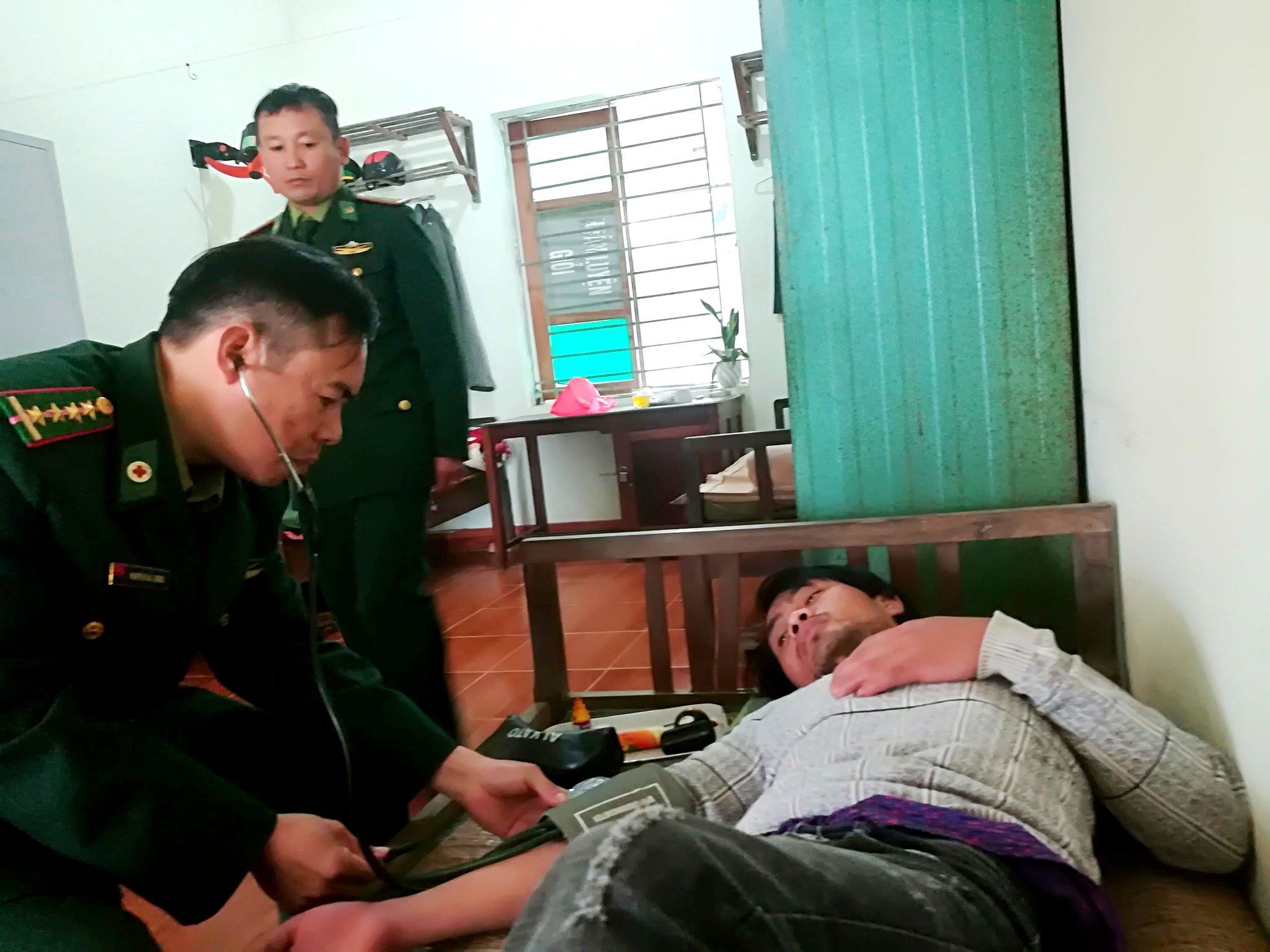 Nghệ An Cứu sống 7 thuyền viên bị chìm tàu ​